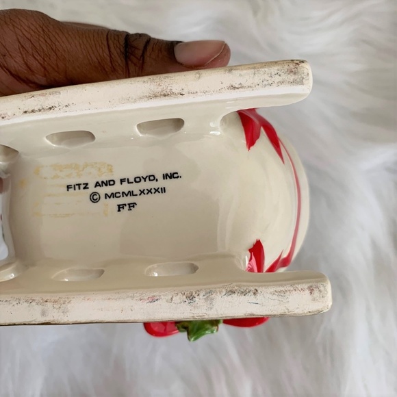 Fitz and Floyd Ceramic Sleigh - Picture 4 of 4